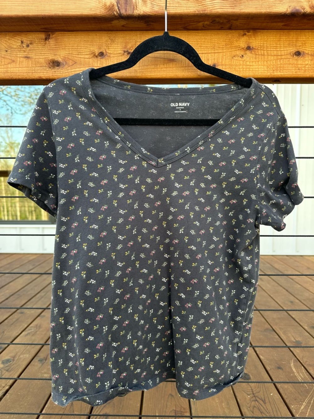 Old Navy Black V-Neck Tee with Small Pink & Green Floral Print